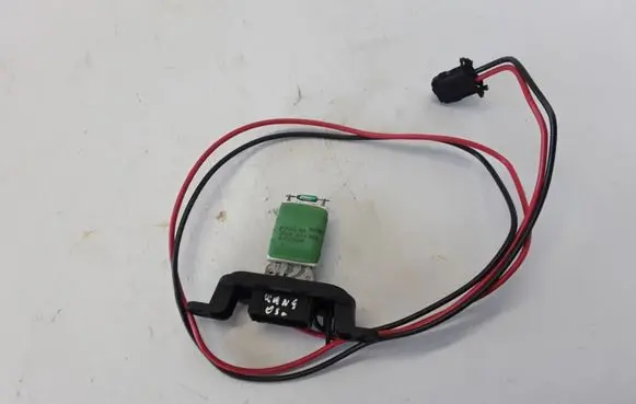 Renault Kangoo II Heater blower motor/fan resistor 7701068993