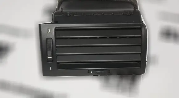 BMW 7 E38 Dashboard side air vent grill/cover trim 8390113