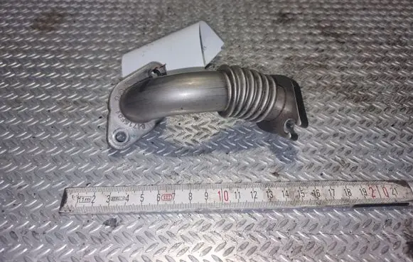 Toyota Proace EGR valve line/pipe/hose 84715F01