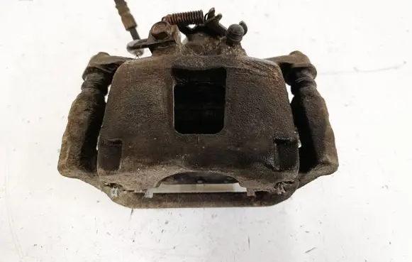 Chrysler Town & Country V Rear brake caliper