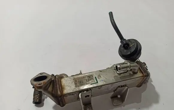 Renault Koleos II EGR valve cooler 147356446R