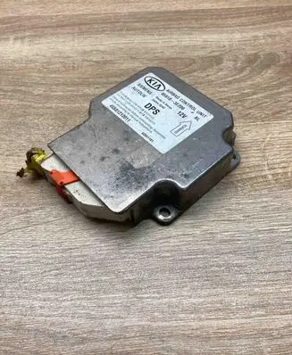 KIA Sorento Airbag control unit/module 959103E200 5WK43245 WithPlug