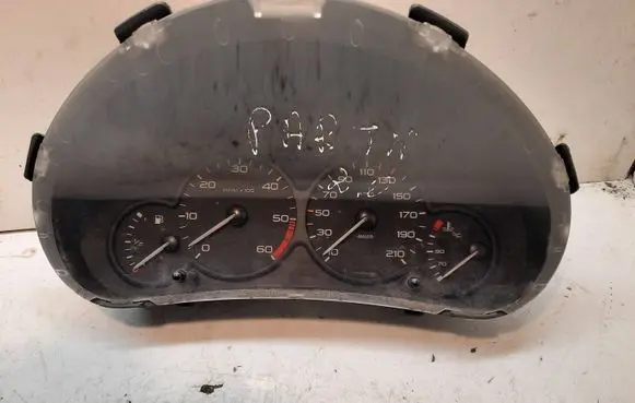 Peugeot Partner Speedometer (instrument cluster) 9651740080 000500105 HL0UM83