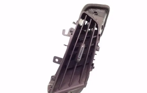 Opel Zafira C Dash center air vent grill