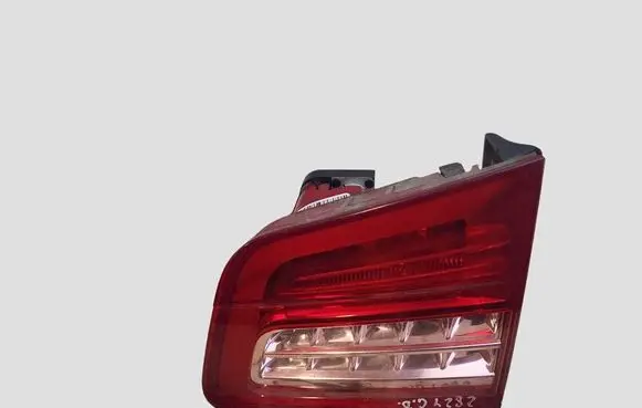 Citroen C5 Tailgate rear/tail lights 9687582980