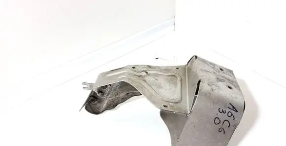 Heat shield in engine bay