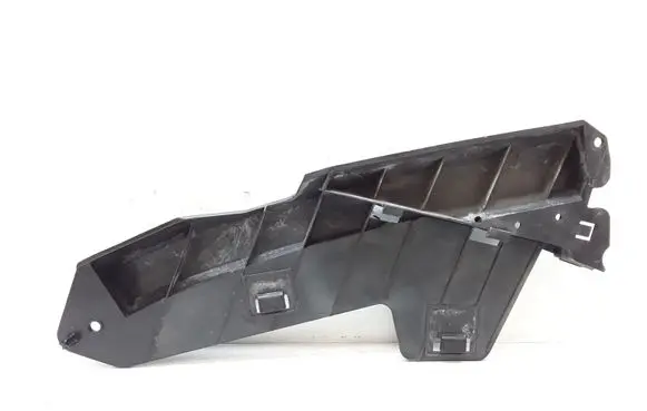 Volvo V70 Front bumper mounting bracket