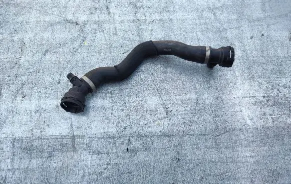 BMW X5 F15 Engine coolant pipe/hose 8514218 143962188
