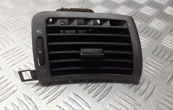 Peugeot 407 Dashboard side air vent grill/cover trim 9644589377
