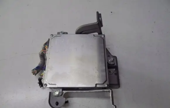 Honda FR-V Engine control unit/module 37820RJHG01