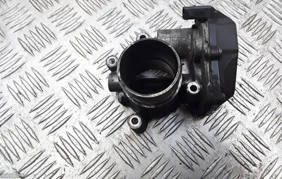 Volkswagen Scirocco Throttle valve 03l128063r