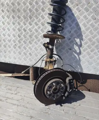 Nissan Juke I F15 Front wheel hub spindle knuckle JUKEF15ZWROTNICA