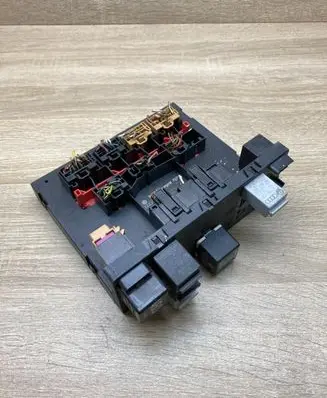 Audi A3 S3 8P Comfort/convenience module 8P0907279D