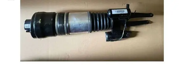 Mercedes-Benz E W211 Front shock absorber/damper 2113201938