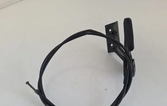 Opel Corsa D Engine bonnet (hood) release handle 13186912