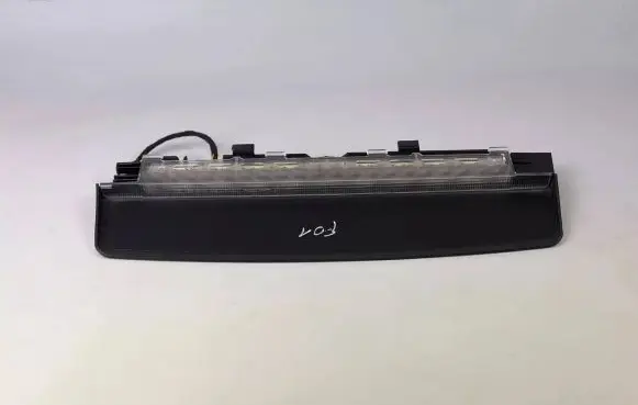 BMW 7 F01 F02 F03 F04 Third/center stoplight 7187221 7182211