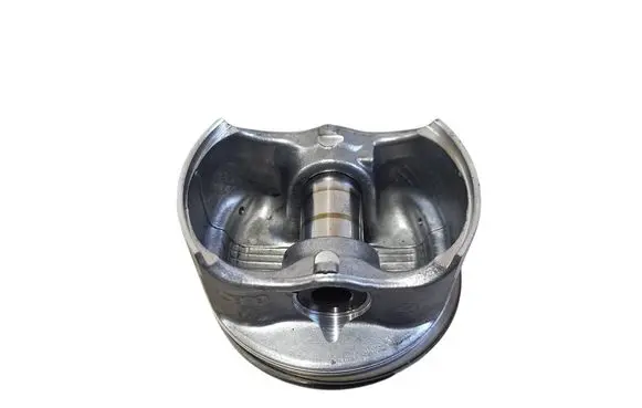 Volkswagen Golf V Piston 0000