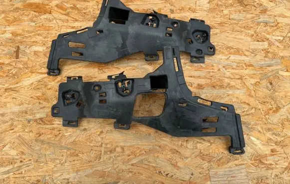 Volvo V60 Front bumper mounting bracket 31455652 31455653