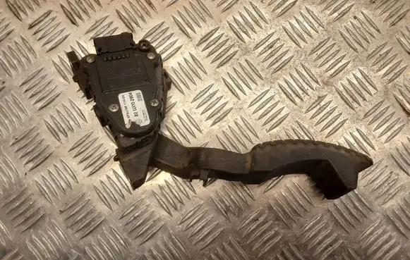 Renault Laguna II Accelerator throttle pedal 8200002904
