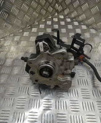 Hyundai Santa Fe Fuel injection high pressure pump 0445010121 3310027400