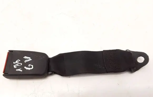 Peugeot 306 Middle seatbelt buckle (rear) 414799