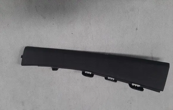 (C) pillar trim