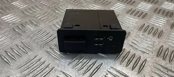 Mazda CX-5 II USB socket connector TK78669U0C K1414 10R0511032