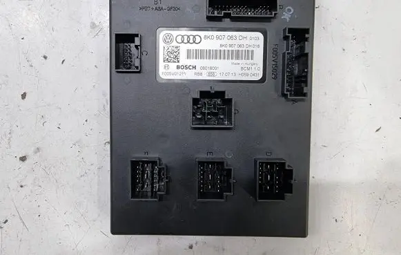 Audi Q5 SQ5 Comfort/convenience module 8K0907063DH 08016001 F005V01211