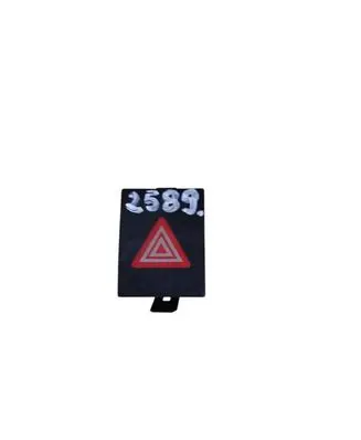 Volkswagen Polo IV 9N3 Hazard light switch 6Q0953235A