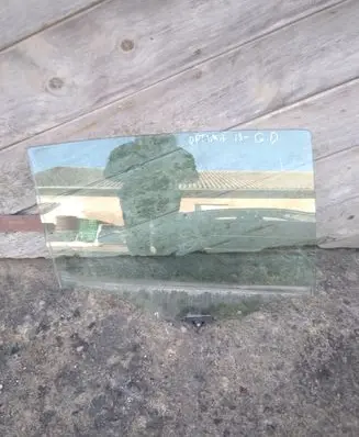 KIA Optima Rear door window glass