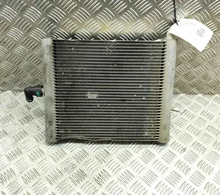 Coolant radiator