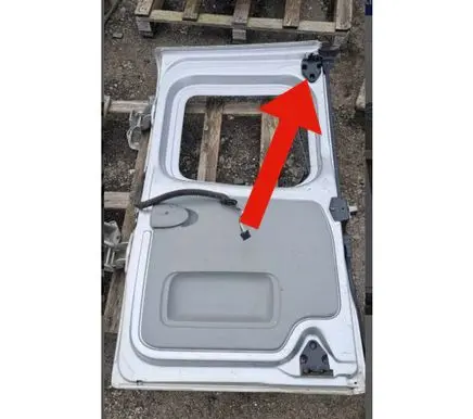Opel Vivaro Loading door lock
