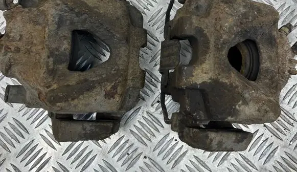 BMW 3 E90 E91 Front brake caliper