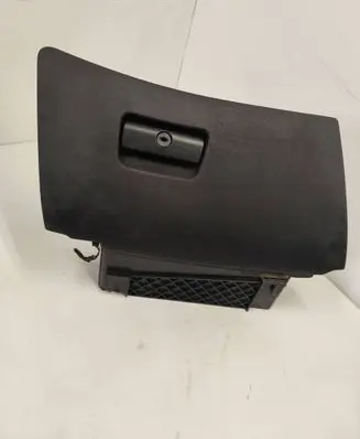 BMW 5 E39 Glove box