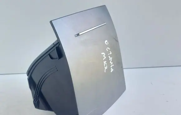Skoda Octavia Mk2 (1Z) Glove box central console 1Z0863284