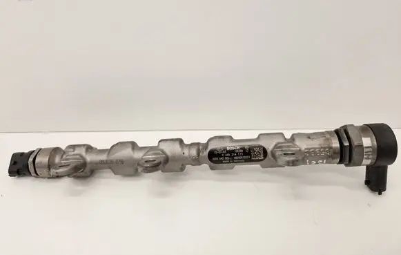 Renault Laguna III Fuel main line pipe 0445214173 8200942721 H8200610223