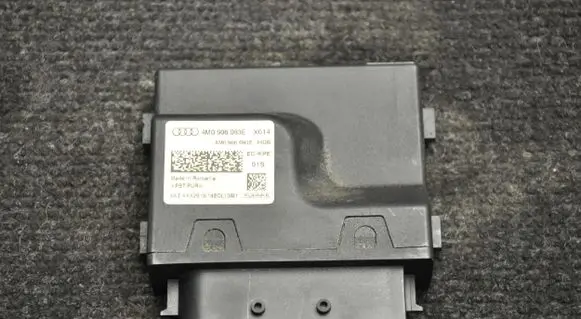 Audi Q7 4M Other devices 4M0906093E