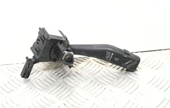 Skoda Superb B6 (3T) Wiper control stalk 1K0953519H 012035145 CZK03
