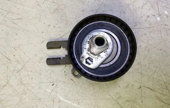 Mazda 5 Generator/alternator belt tensioner 23282811