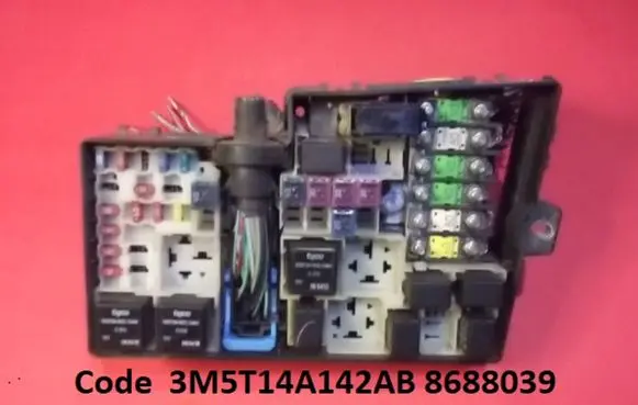 Mazda 3 I Fuse box set 3M5T14A142AB 8688039