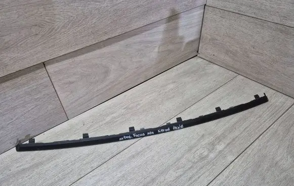 Ford Focus Front bumper splitter molding JX7B-17F010-X