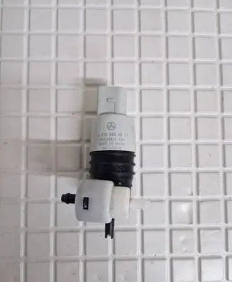 Mercedes-Benz E W213 Windscreen/windshield washer pump A0998660021 HS1279C3