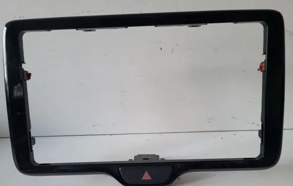 Toyota Yaris XP210 Radio/GPS head unit trim 55405K0030