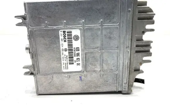 Volkswagen PASSAT B5 Engine control unit/module ECU 028906021GK