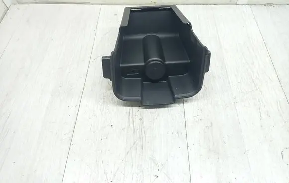 Opel Astra J AUX in-socket connector 13262613 1709241 498951029
