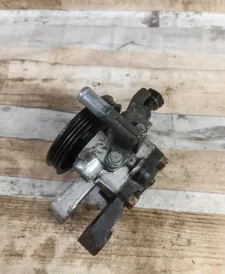 Hyundai Elantra Power steering pump