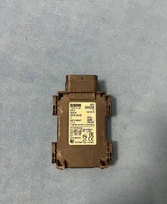 BMW M5 F90 Blind spot module 28650708 6895290