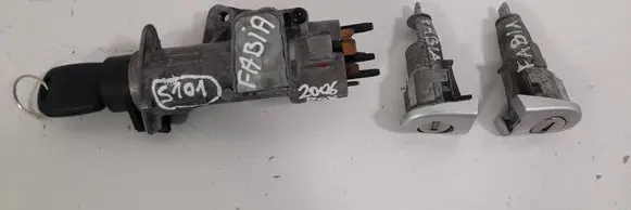 Skoda Fabia Mk2 (5J) Ignition lock 4B0905851C