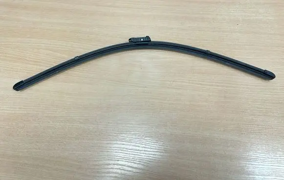 Volkswagen Amarok Windshield/front glass wiper blade 2H1955425A 2H1998002A