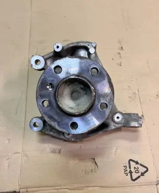 BMW i3 Front wheel hub spindle knuckle 31216852160 6852160